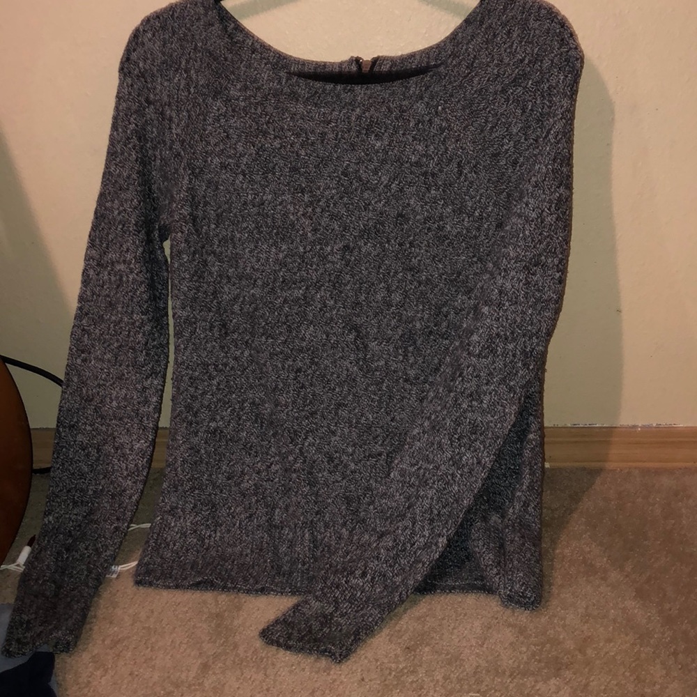 Long sleeve warm knitted shirt